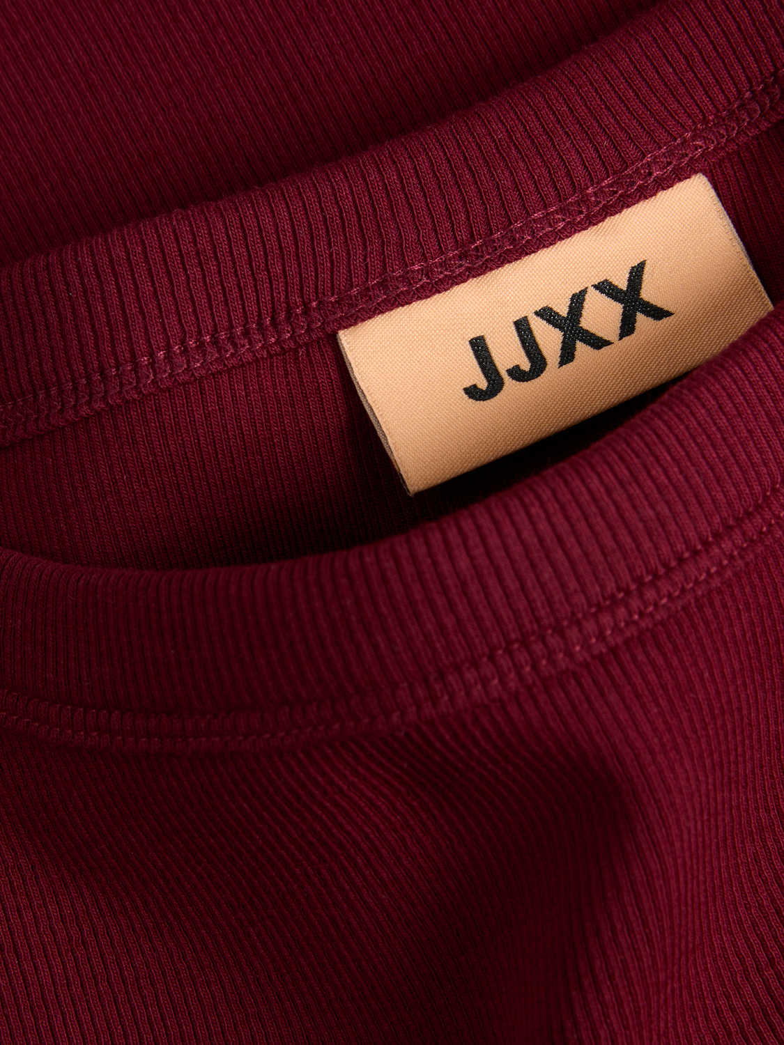 model_shot-detail